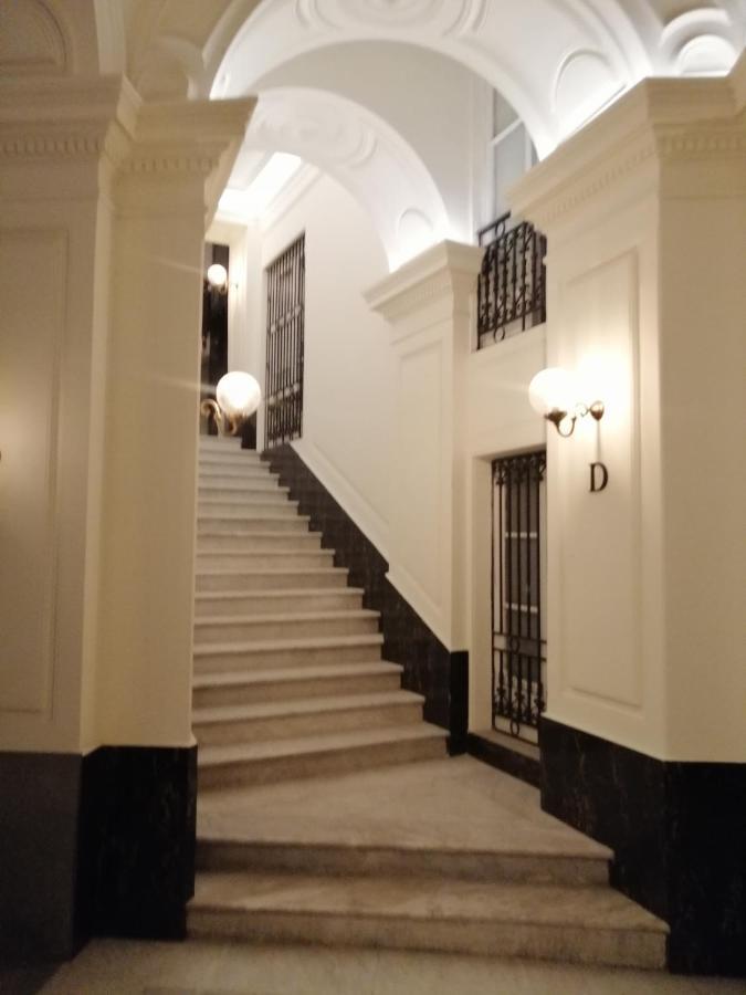 Fafgrandsuitenapoli Bagian luar foto