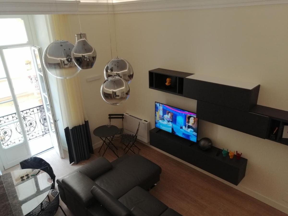 Fafgrandsuitenapoli Bagian luar foto