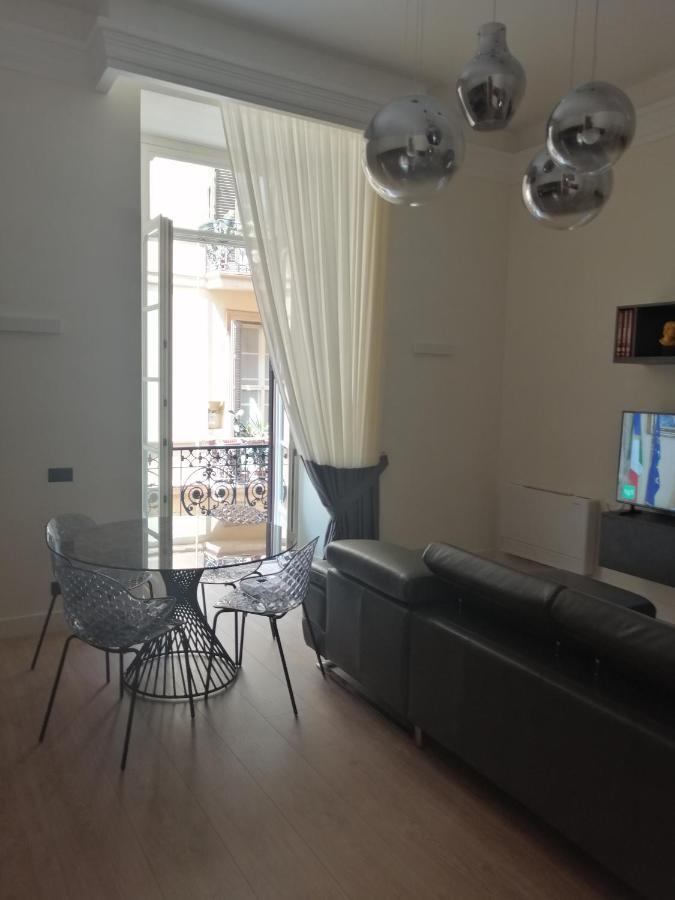 Fafgrandsuitenapoli Bagian luar foto