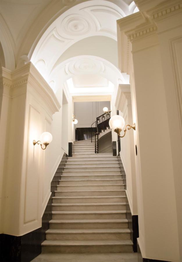 Fafgrandsuitenapoli Bagian luar foto